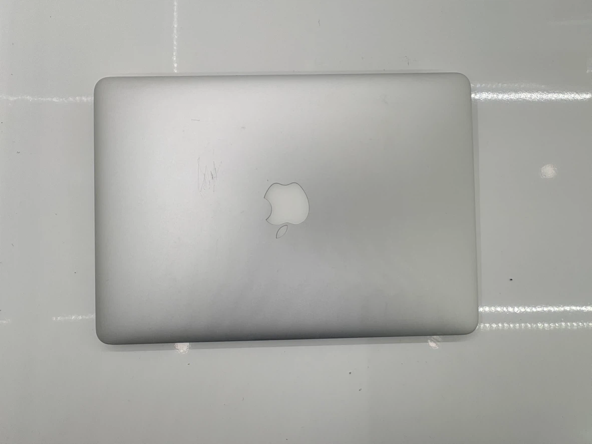 Apple MacBook Air A1466 - photo 5