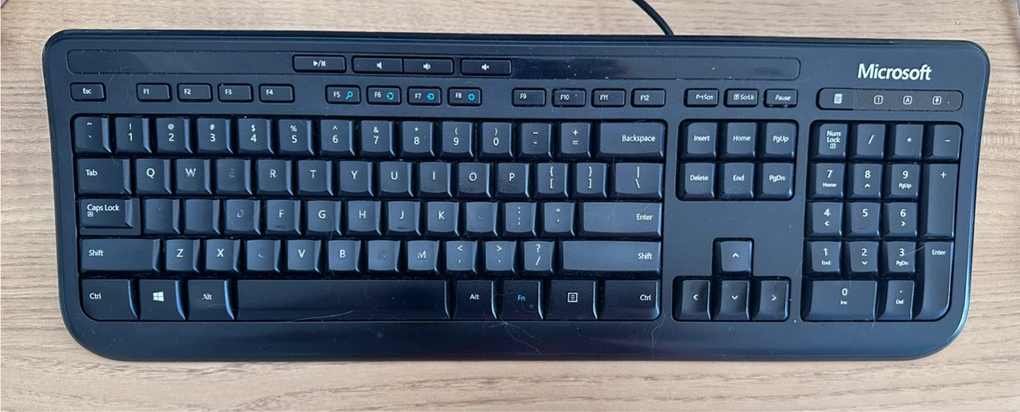 Microsoft Wired Keyboard