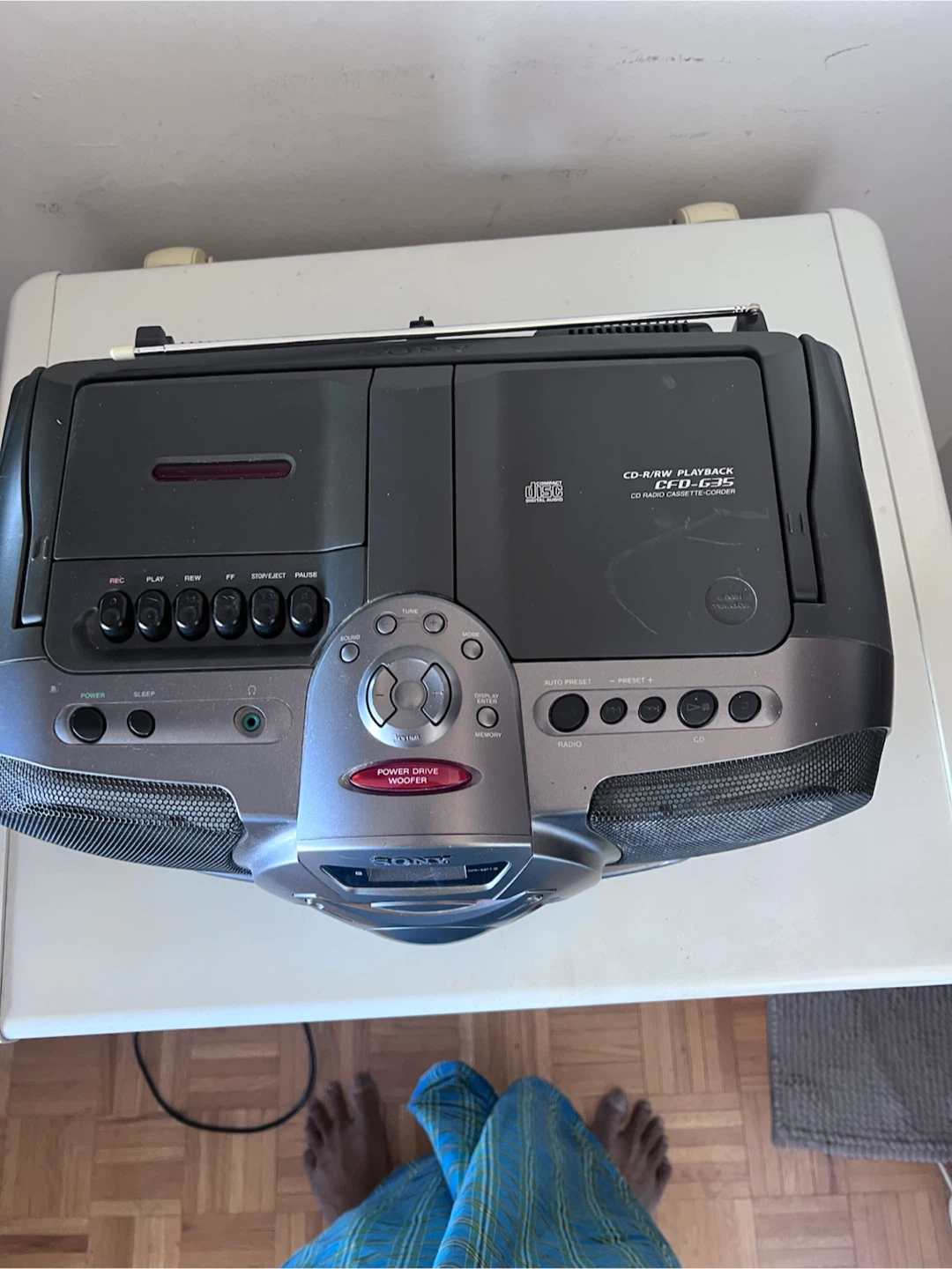SONY RADIO AND CD PLAYER - photo 3