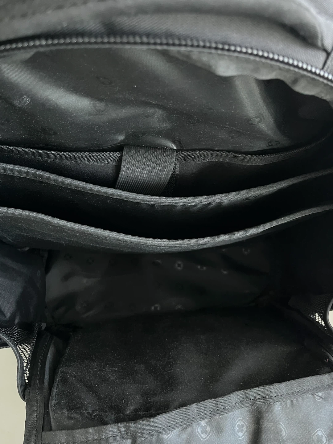 Swiss Gear backpack - photo 3