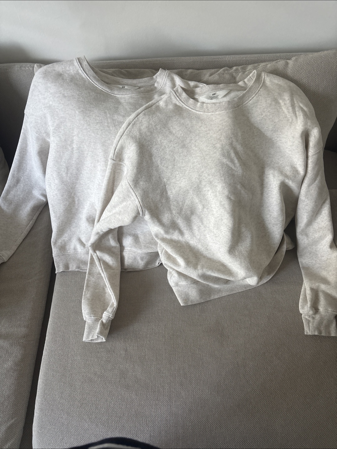 H&M Crewneck Sweatshirts - Cream
