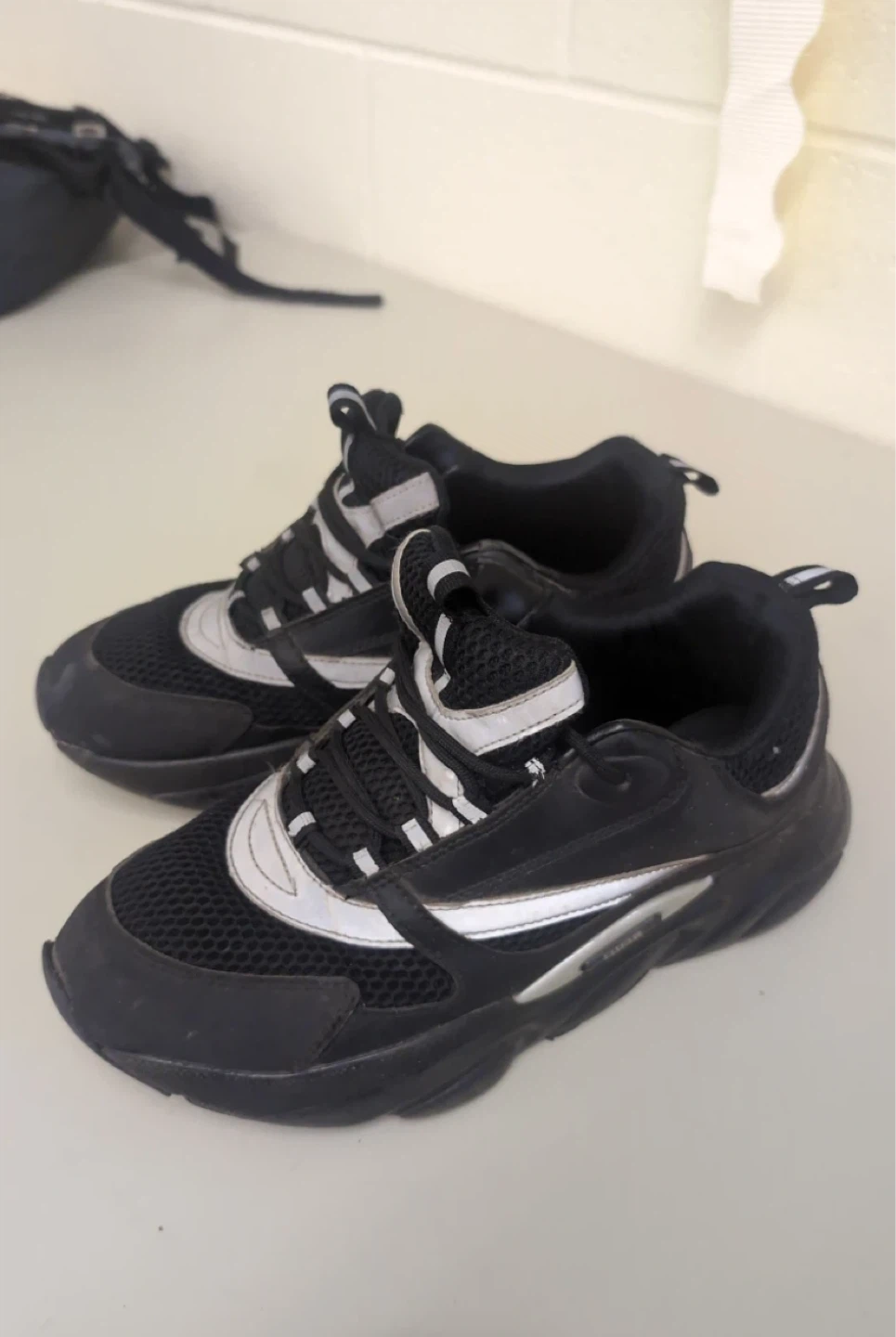 Dior B22 Black Sneakers - photo 2