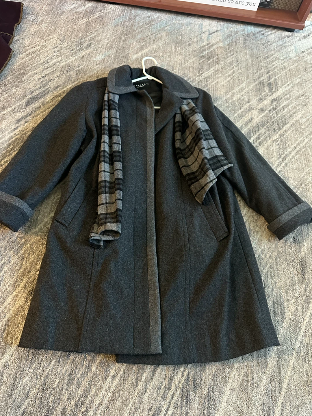 Gallery by Fen-nelli Charcoal Coat Size 11/12