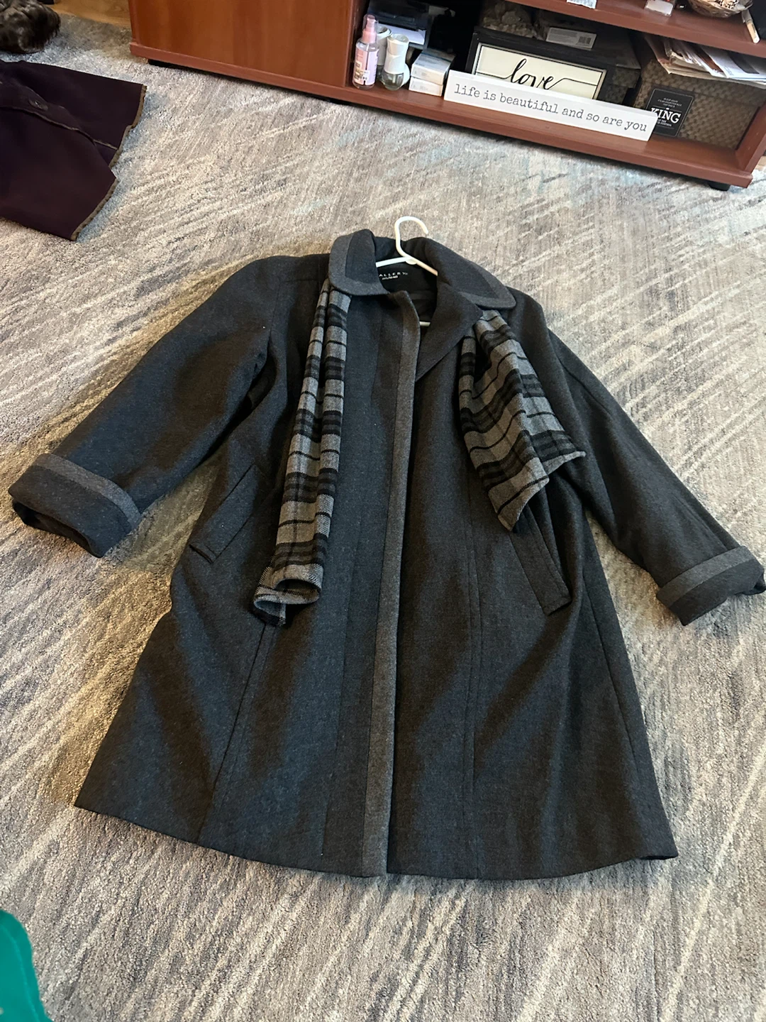Gallery by Fen-nelli Charcoal Coat Size 11/12 - photo 2