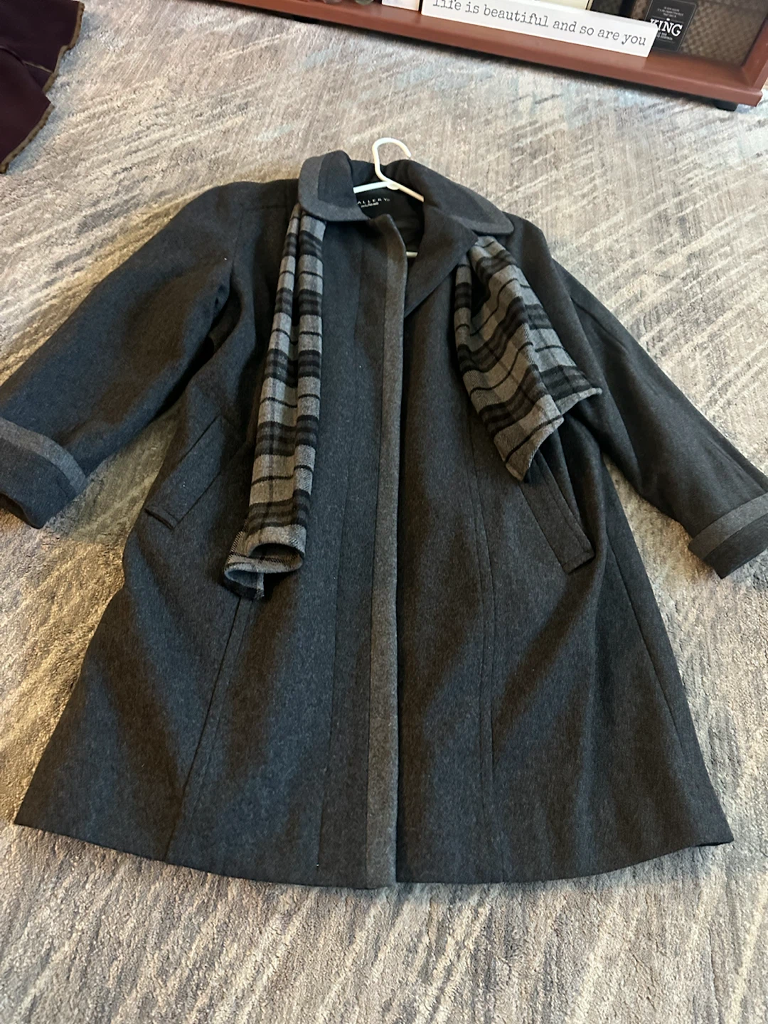 Gallery by Fen-nelli Charcoal Coat Size 11/12 - photo 3