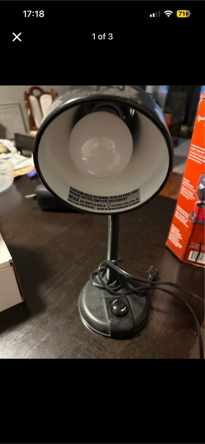 Black adjustable desk lamp - photo 3