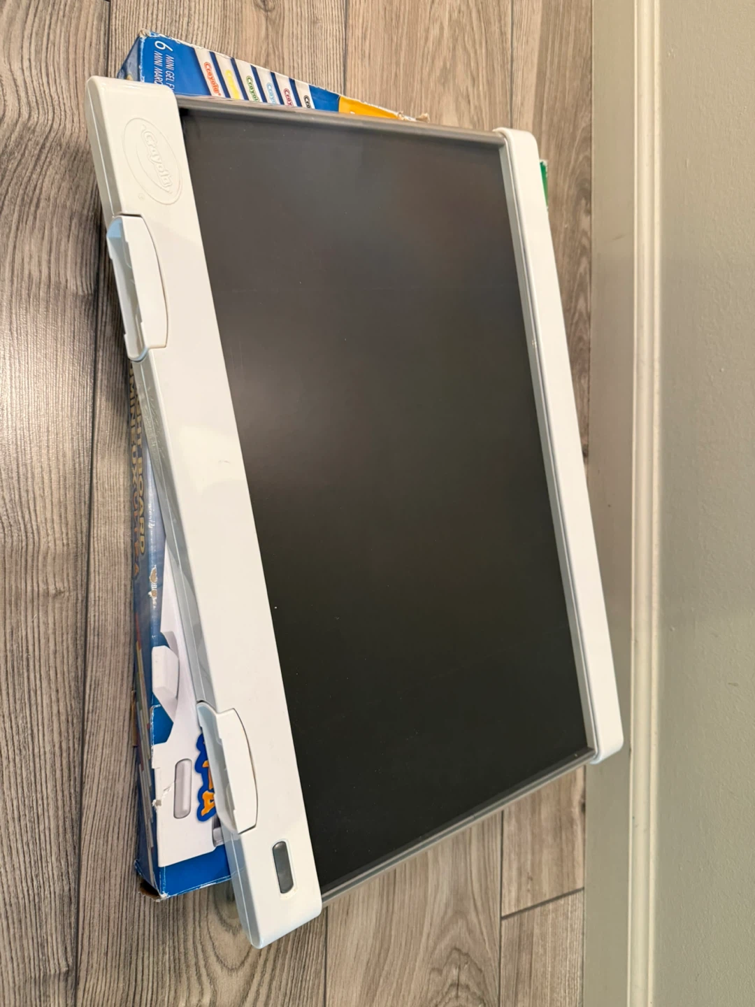 Crayola Ultimate Light Board - photo 2
