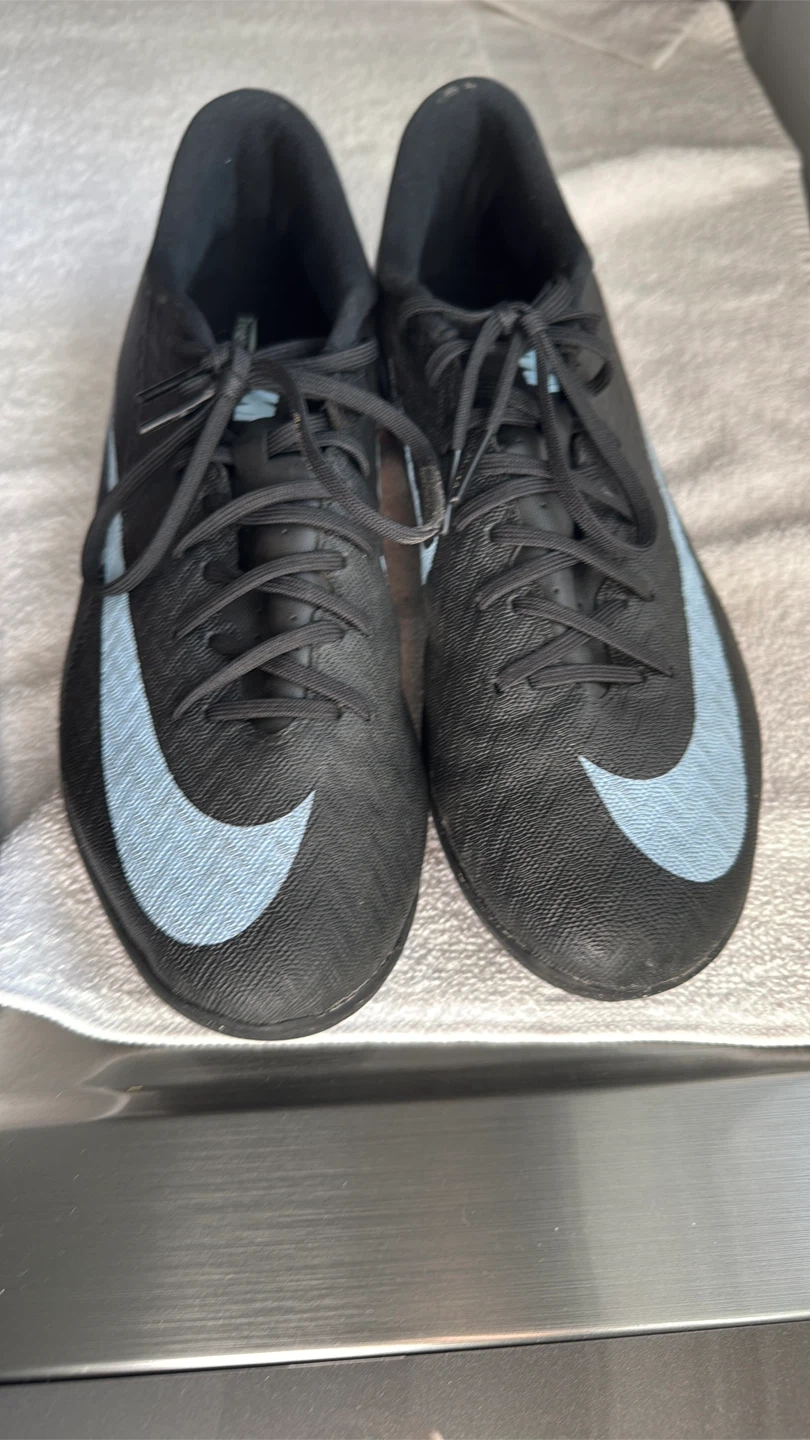Nike Mercurial Soccer turf shoes size 7.5