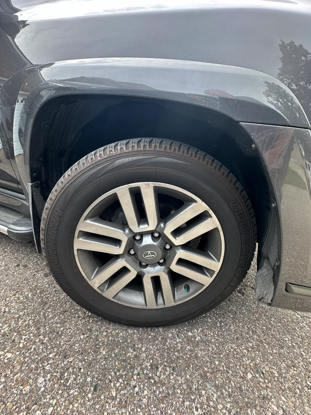 Yokohama Geolandar G96 Tires P245/60R20