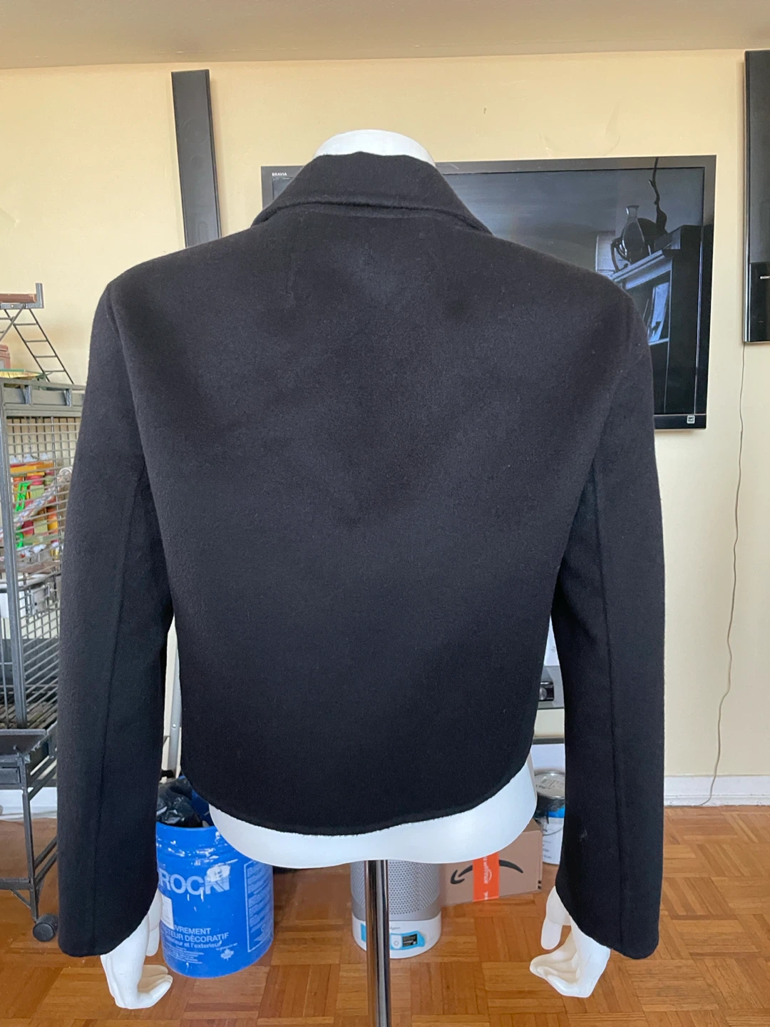 Theory black wool blend cropped jacket Size 6 - photo 3