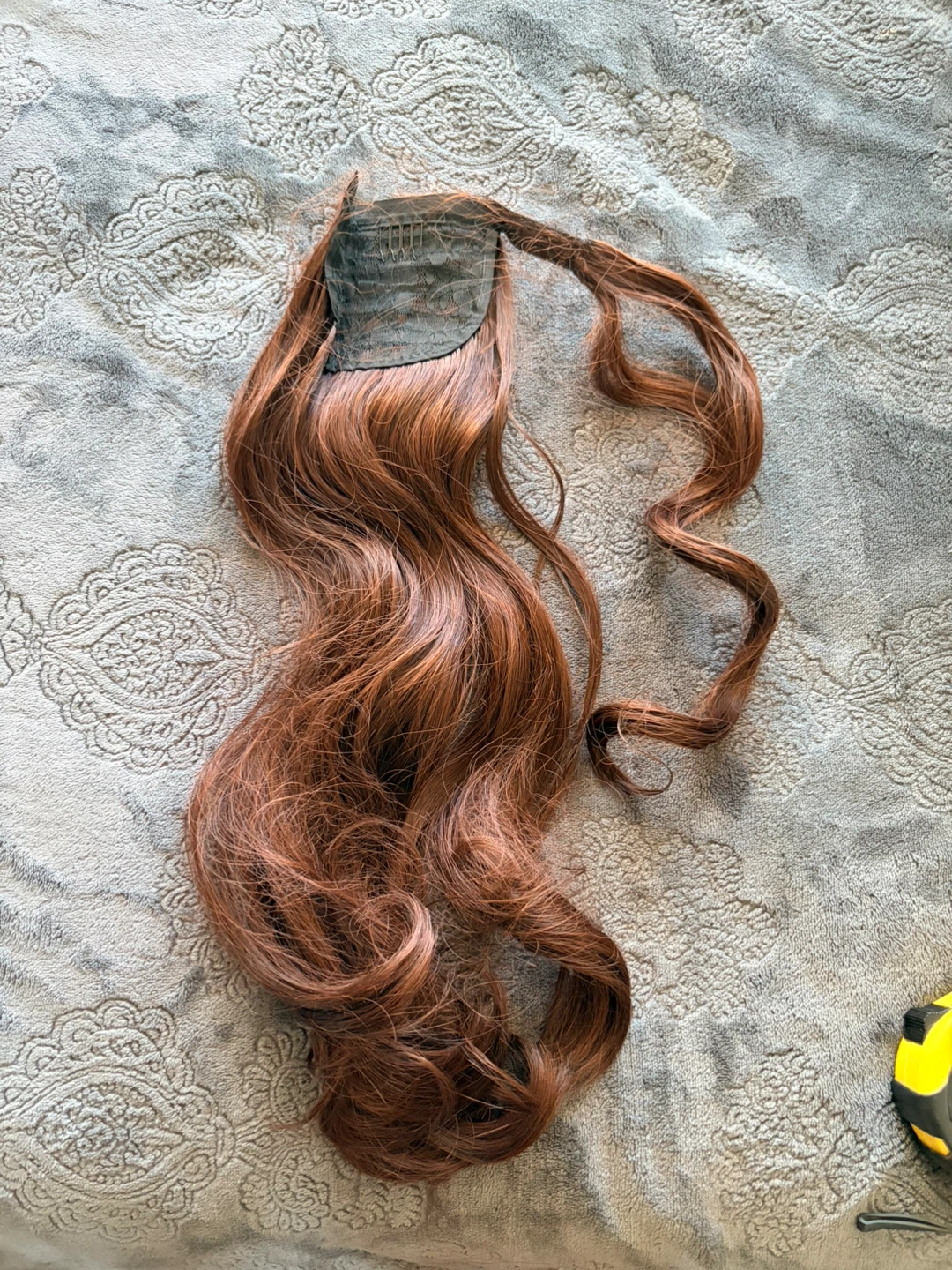 Auburn Wavy Synthetic Ponytail Extension - photo 2