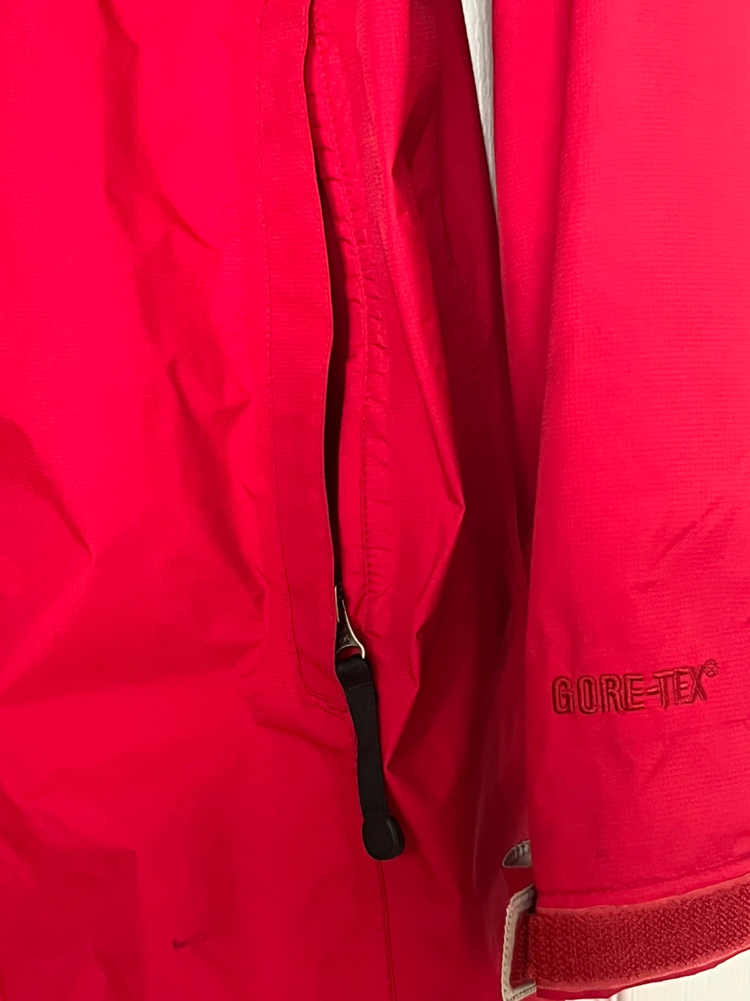 L.L. Bean Women's Gore-Tex Stowaway Jacket - Red - photo 3