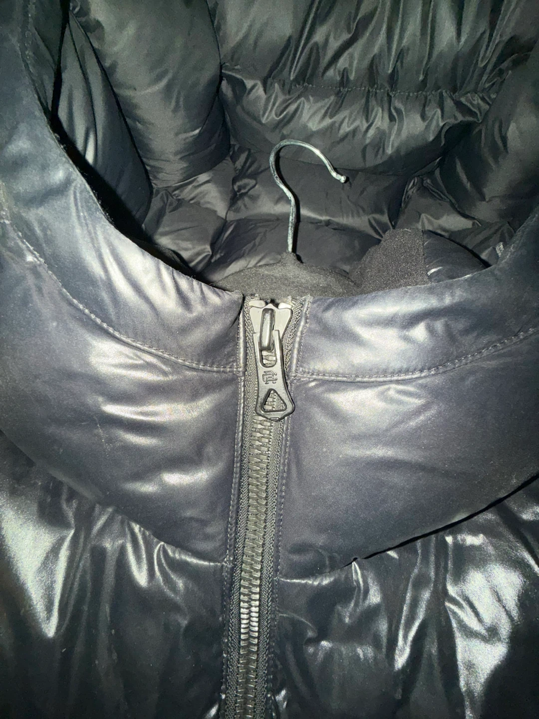 Black puffer reigning champ size XL - photo 3