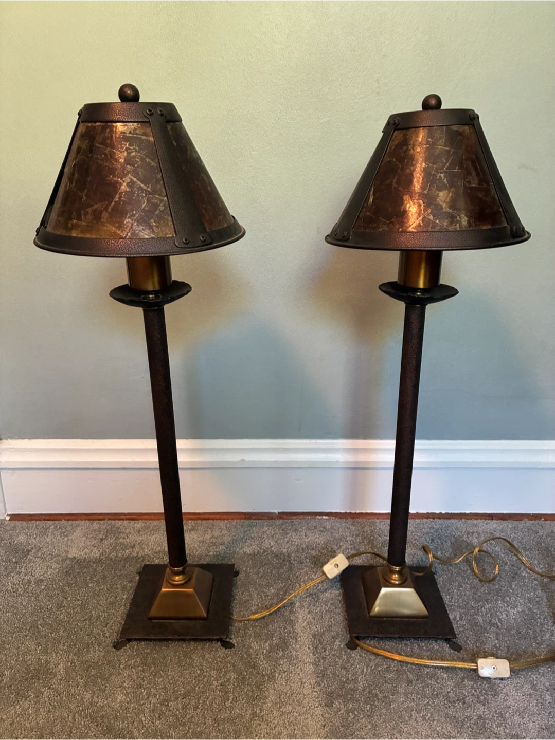 Set of Two Vintage Style Metal Table Lamps - photo 2