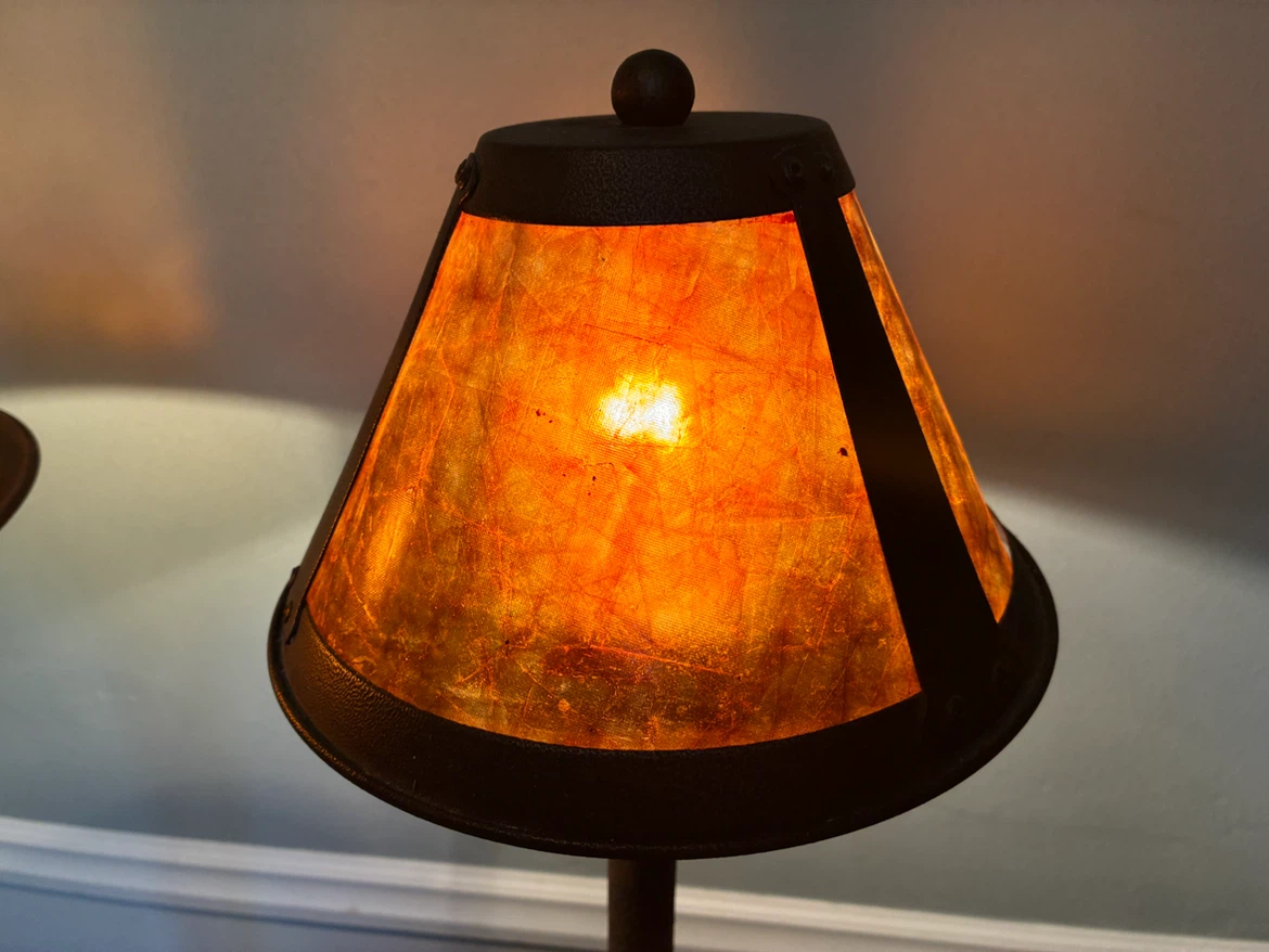 Set of Two Vintage Style Metal Table Lamps - photo 3