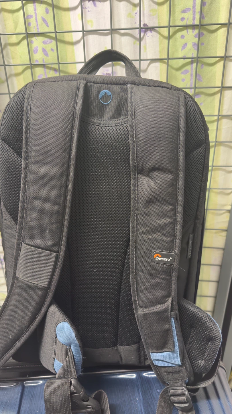 Lowepro Fastpack 250 Camera Backpack - photo 4