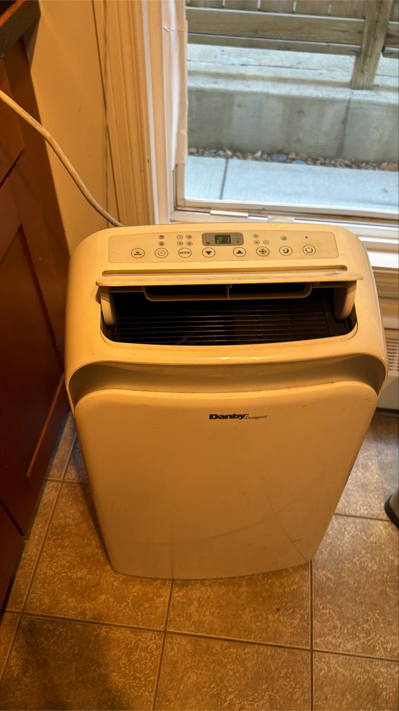 Danby Designer Portable Air Conditioner 14000 BTU
