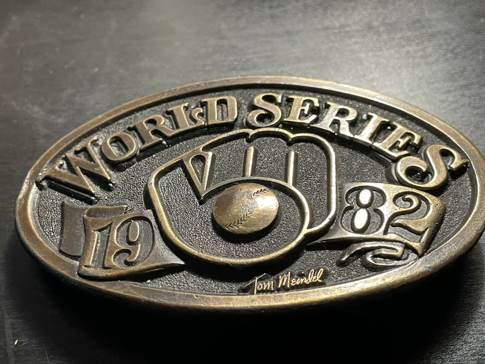 1982 World Series Milwaukee Brewers Belt Buckle