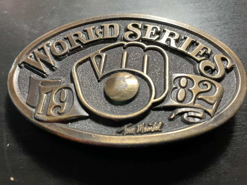 1982 World Series Milwaukee Brewers Belt Buckle - photo 2