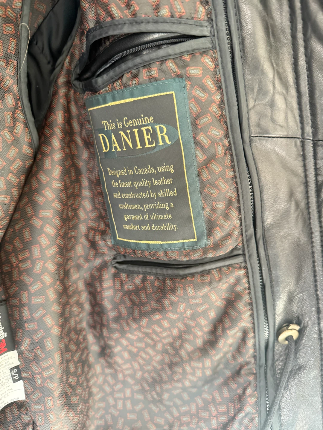 Danier Men's Genuine Leather Jacket, Size S/P - photo 3