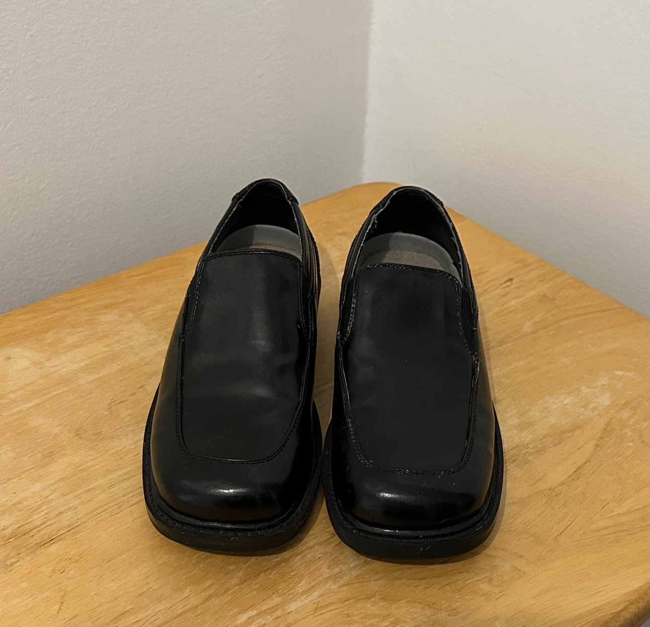 Dress Shoes boys sz 1 “Deer Stags” Black Slip-On Loafers - photo 3
