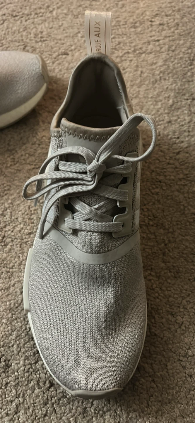 Adidas NMD R1 beige Sneakers