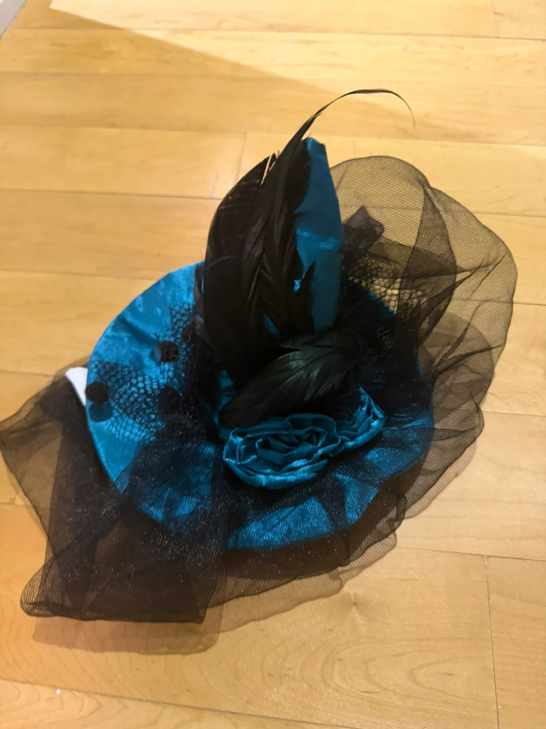 Set of 4 Decorative Costume Hats