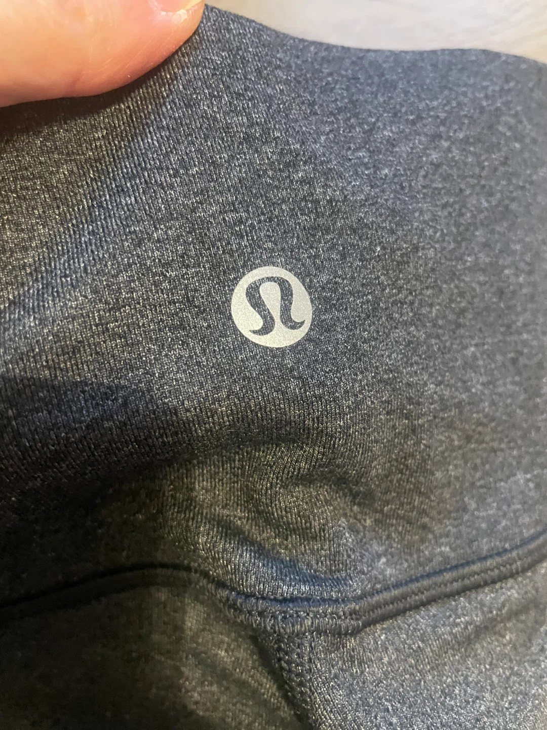 Lululemon Flare Leggings - Size 6 - photo 2