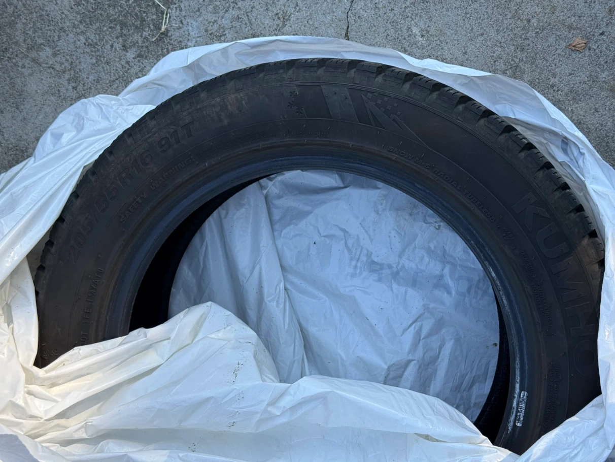 Kumho 205/55R16 91T Winter Tire - photo 3