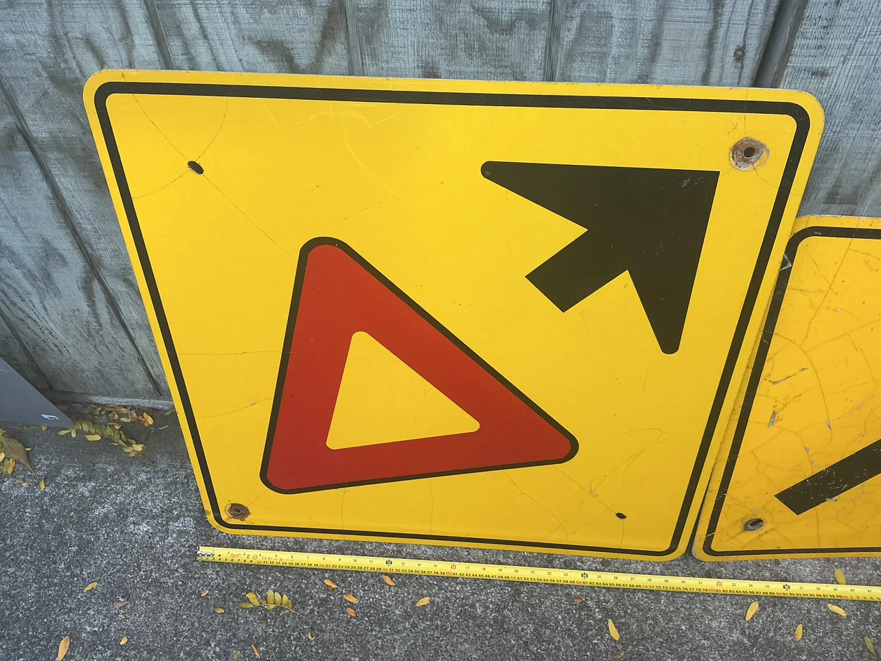 Two Vintage Metal Traffic Signs - photo 2