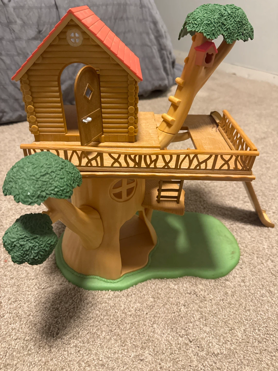 Calico Critters Adventure Tree House Playset - photo 3
