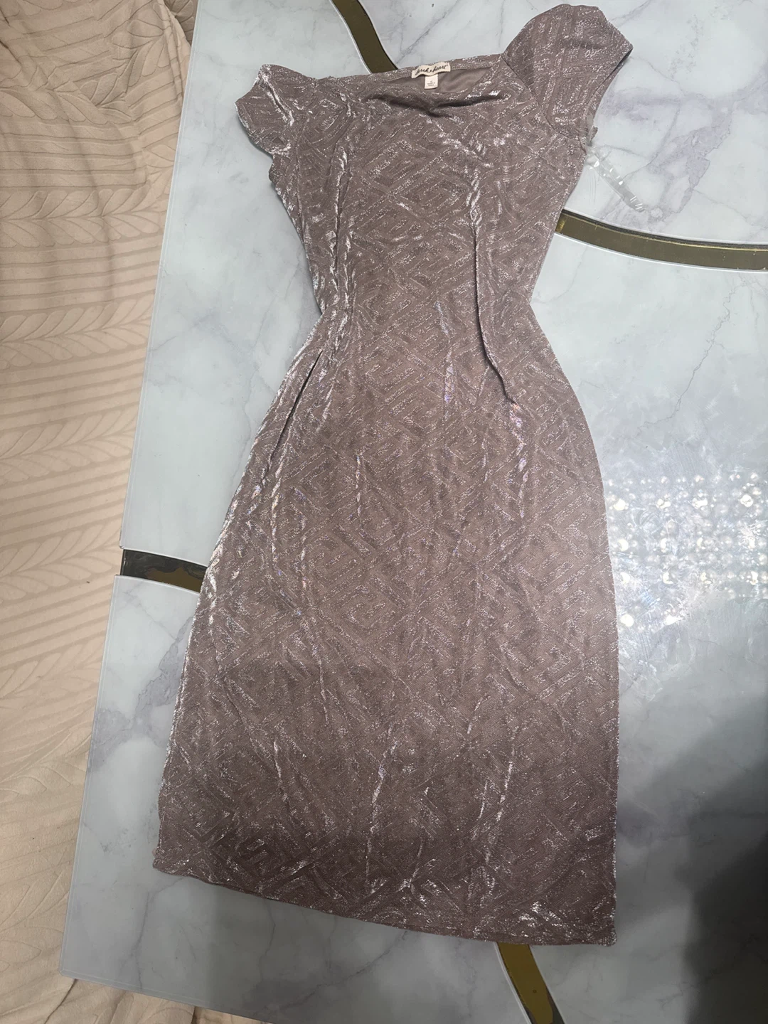 Peach Love California Off-Shoulder Dress size M