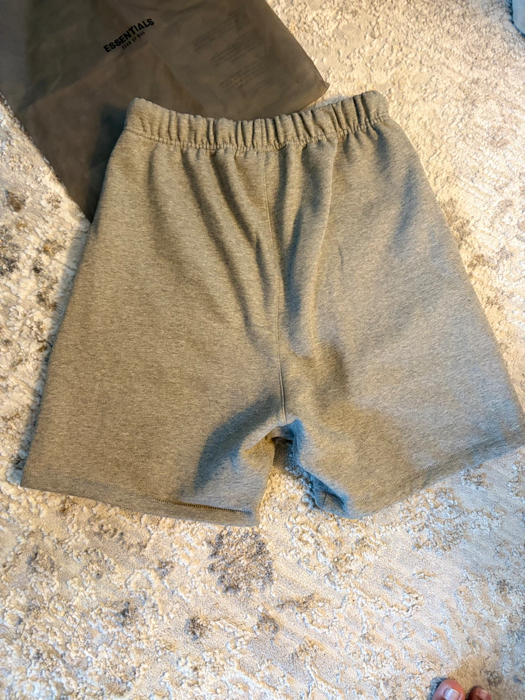 Essentials Fear of God Grey sweat short - photo 3