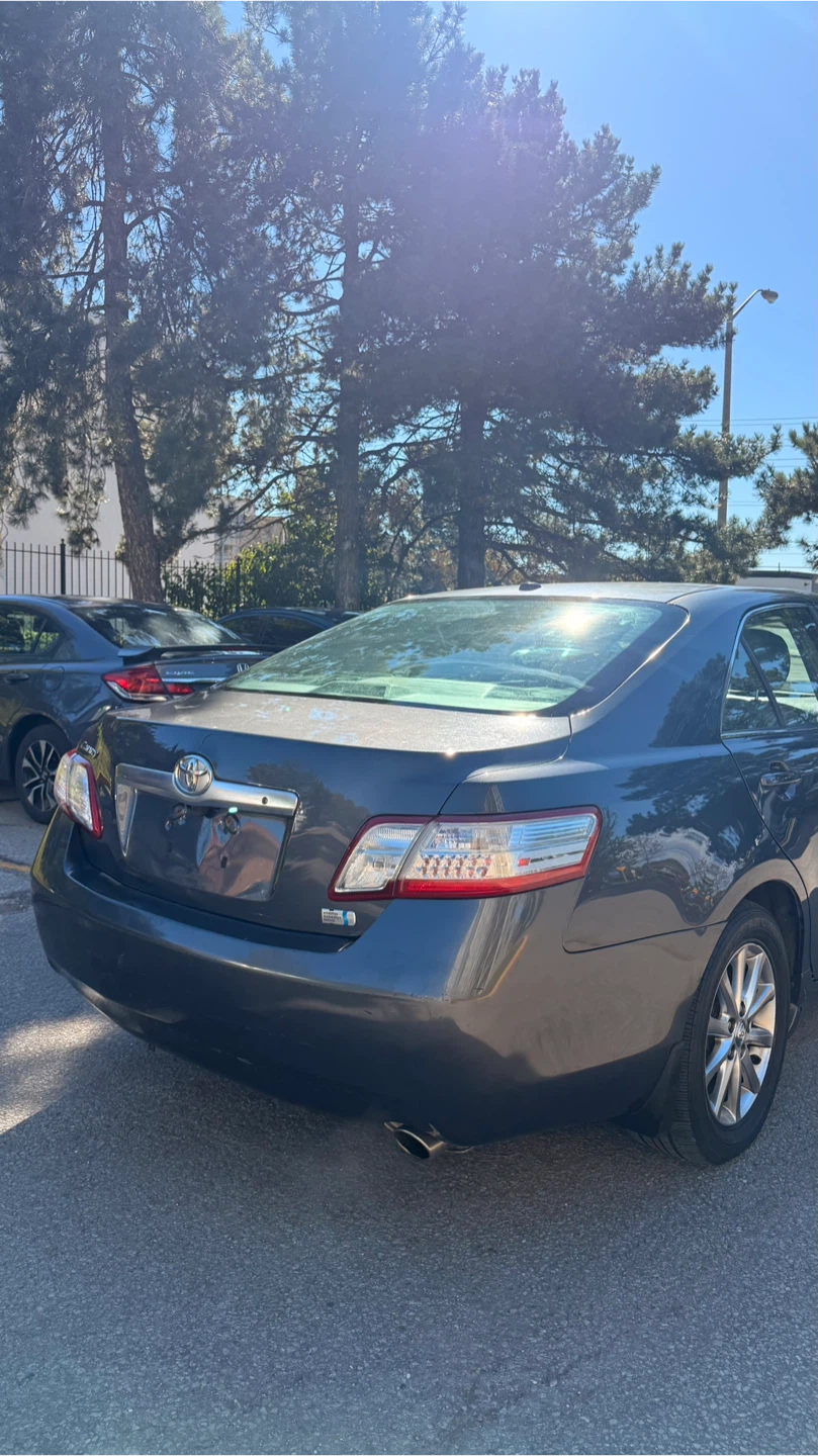 2011 Toyota Camry Hybrid Low Kms - photo 4
