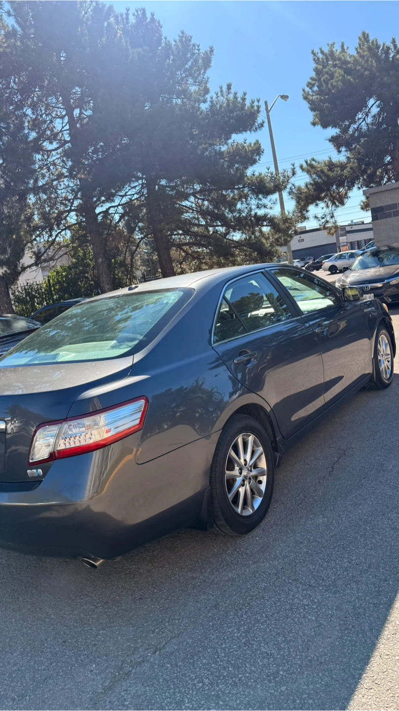 2011 Toyota Camry Hybrid Low Kms - photo 5
