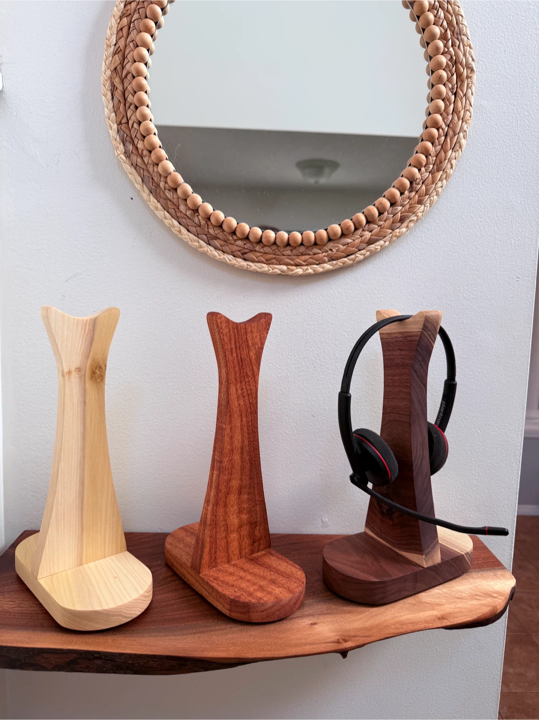 Headphone Stand | Office & Gaming Decor - photo 2