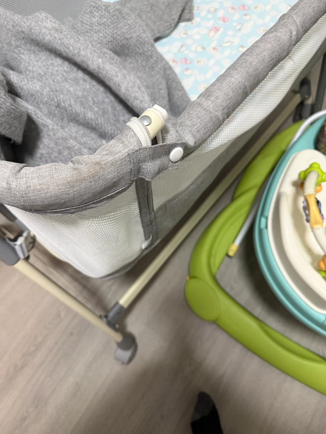 Baby Bedside Bassinet - photo 3