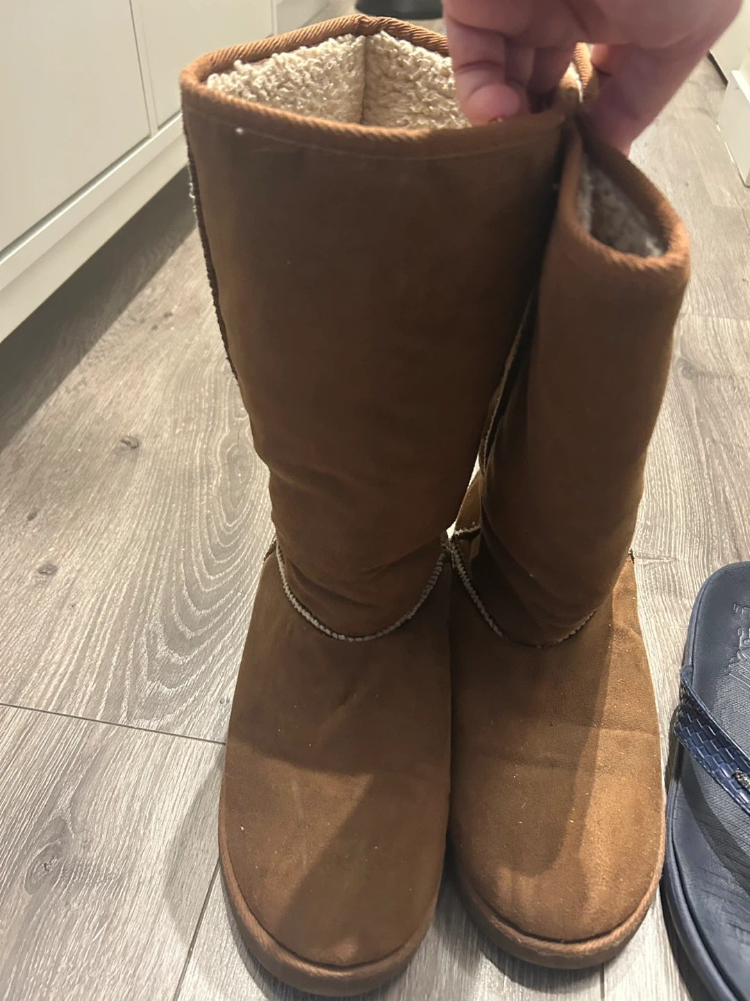 Women’s Airwalk boots size 12