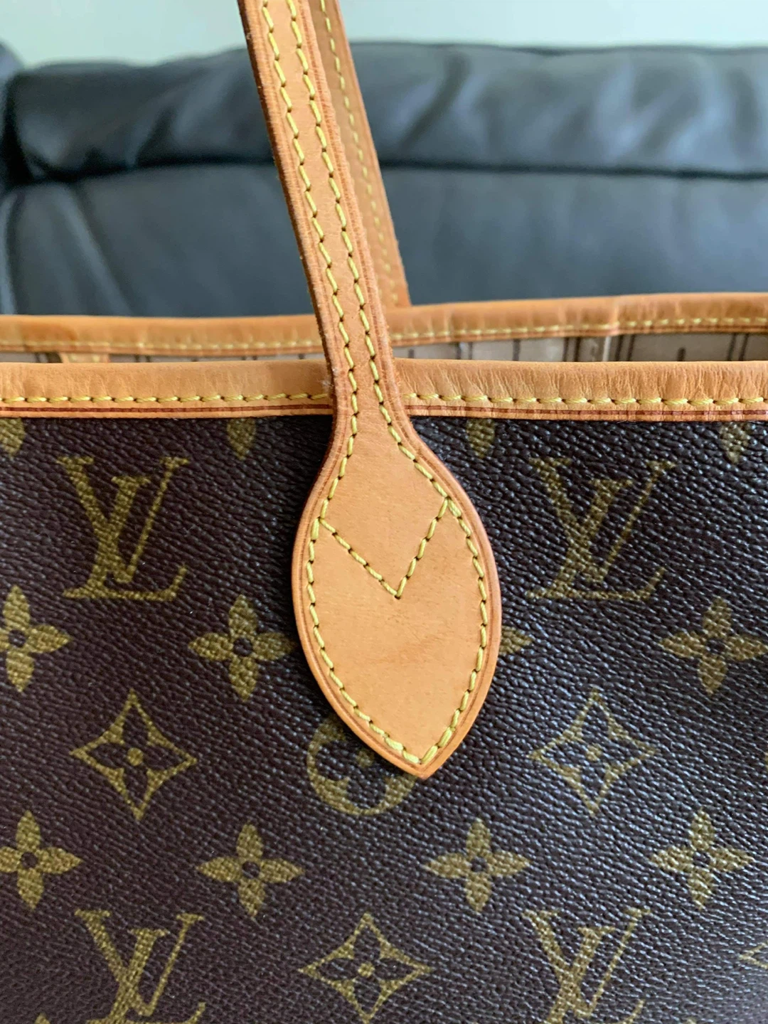 Authentic LV never full medium and matching wallet for sale - photo 2