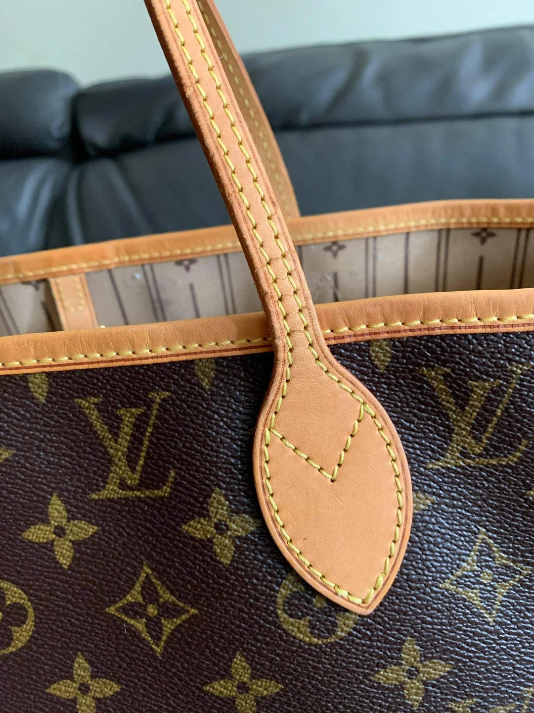 Authentic LV never full medium and matching wallet for sale - photo 3