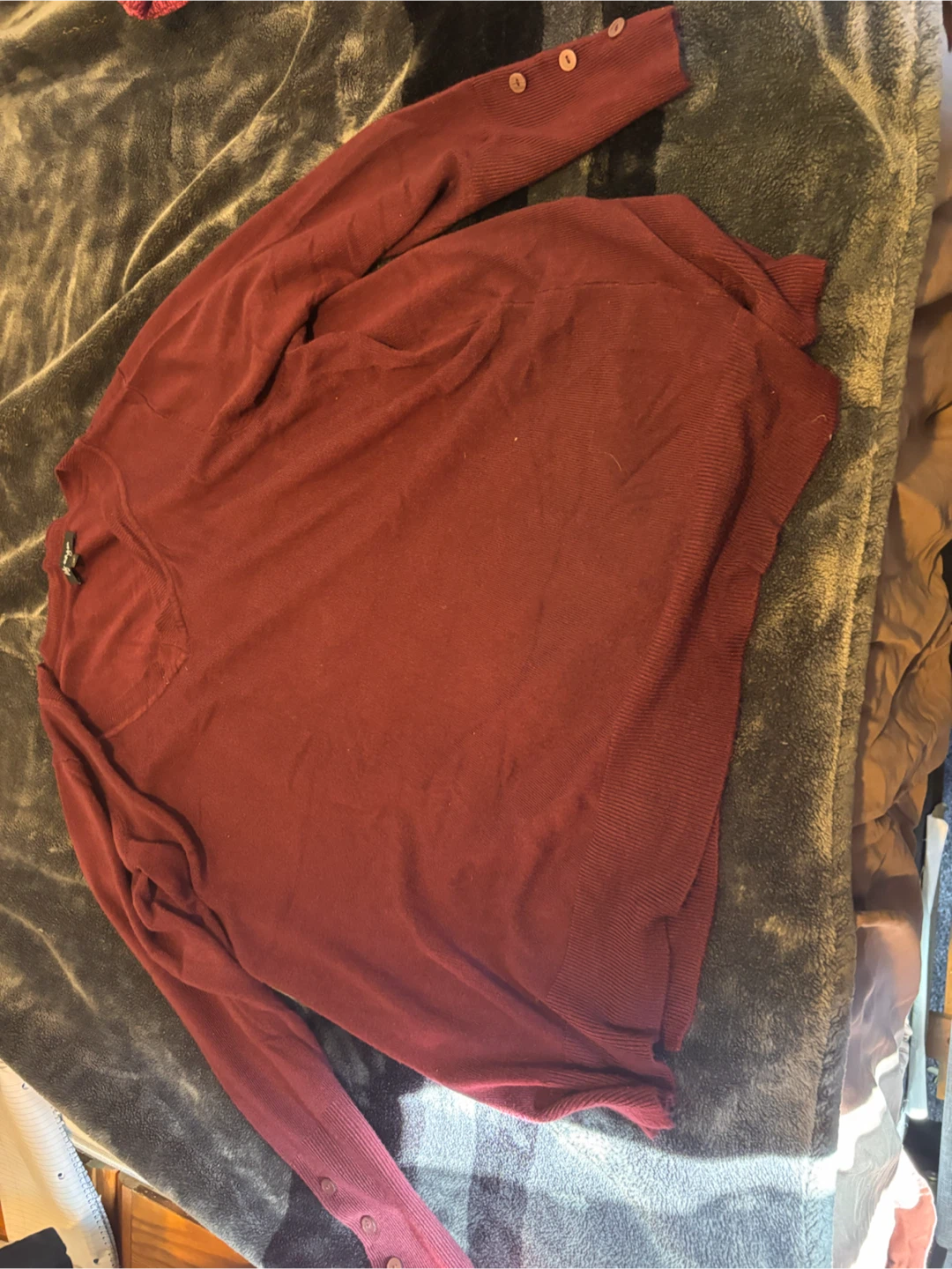 Set of 3 Women's Sweaters - photo 4