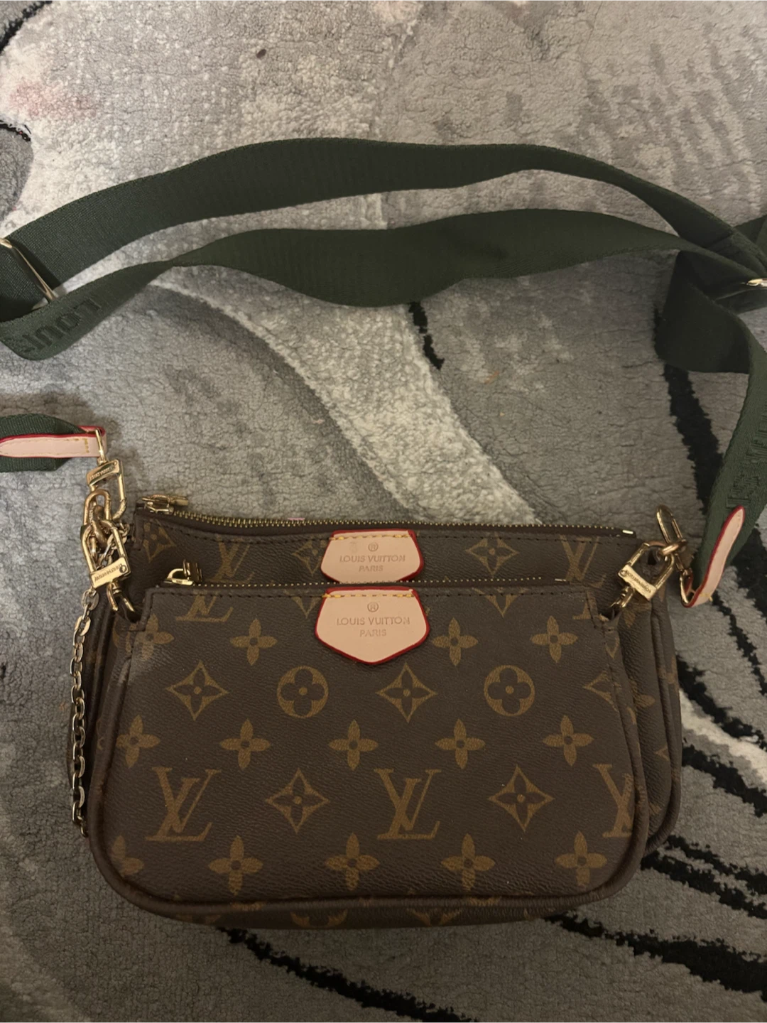 Louis Vuitton Multi Pochette Accessoires