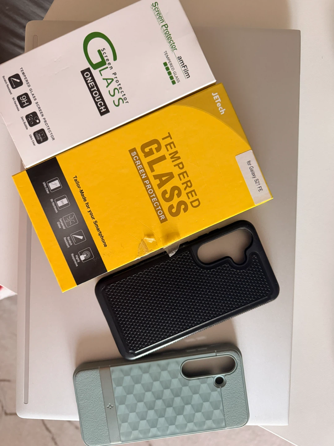 Samsung Galaxy S21 FE - photo 3