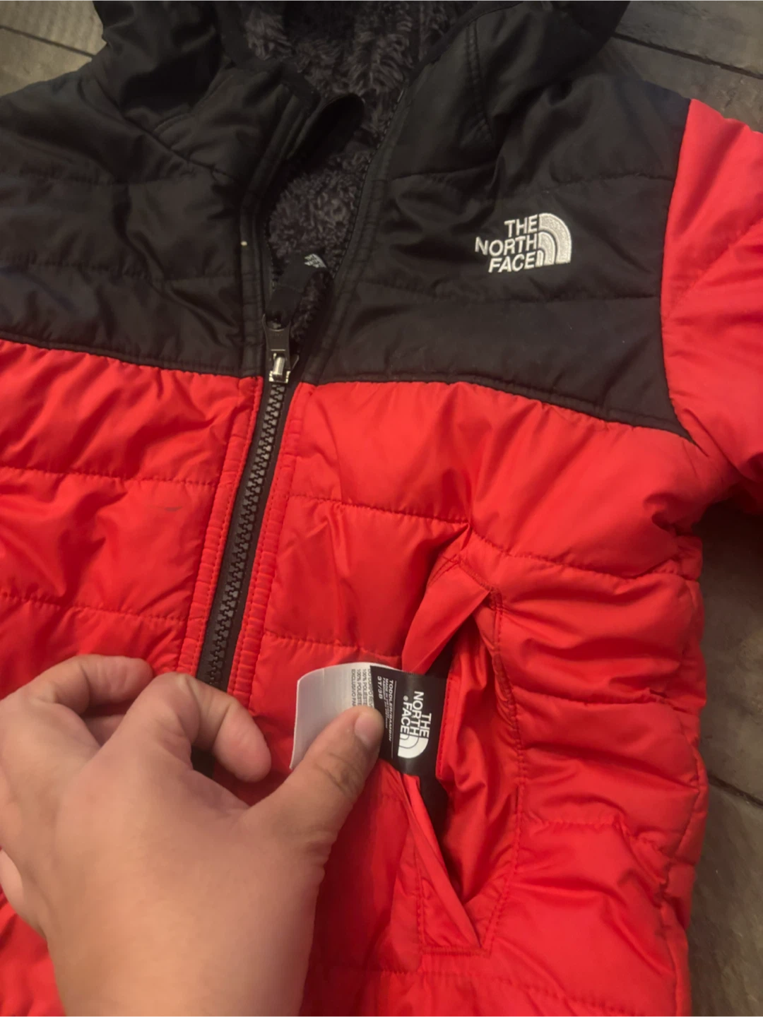The North Face Toddler Jacket Red/Black - photo 2