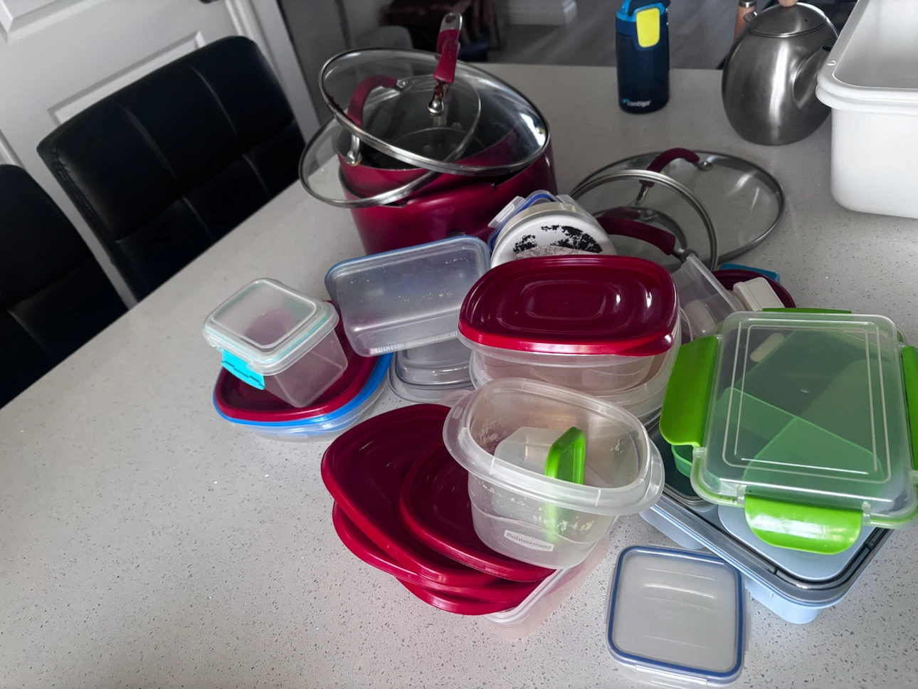Kitchenware Bundle with Pots, Pans, and Containers - photo 4