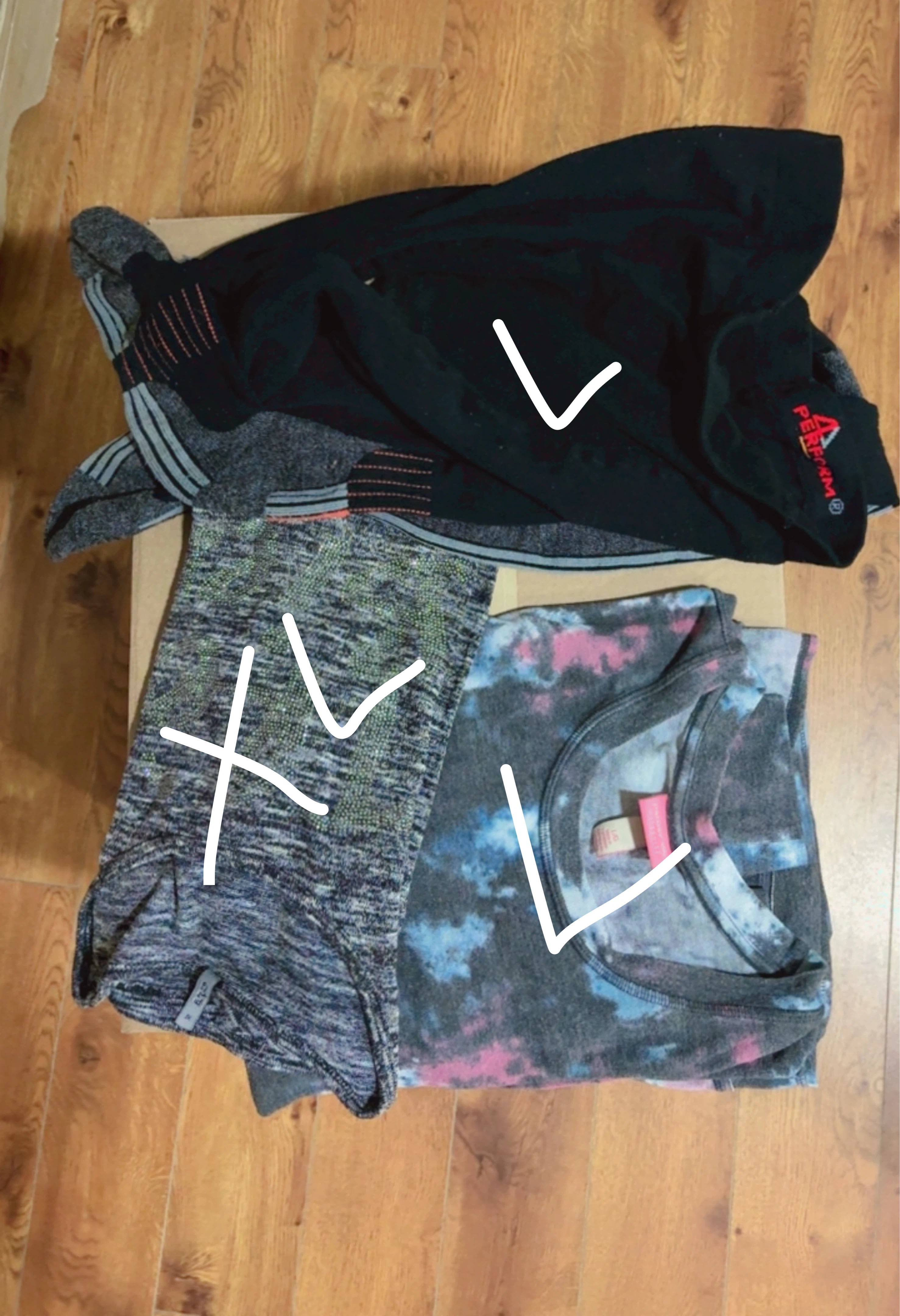 All for $2….Lot of 3 women's t-shirts size Large - photo 2