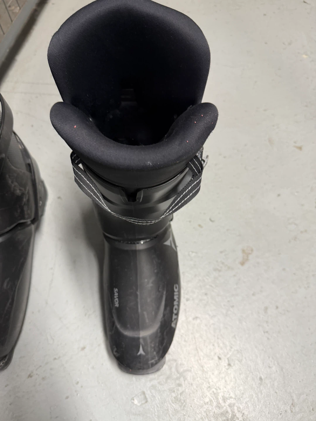 Atomic Ski Boots Size 29/29.5 - photo 2