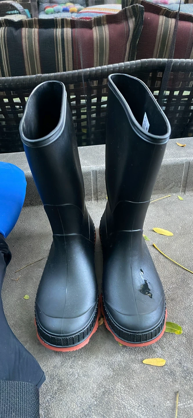 Youth Black Rubber Rain Boots Size 3