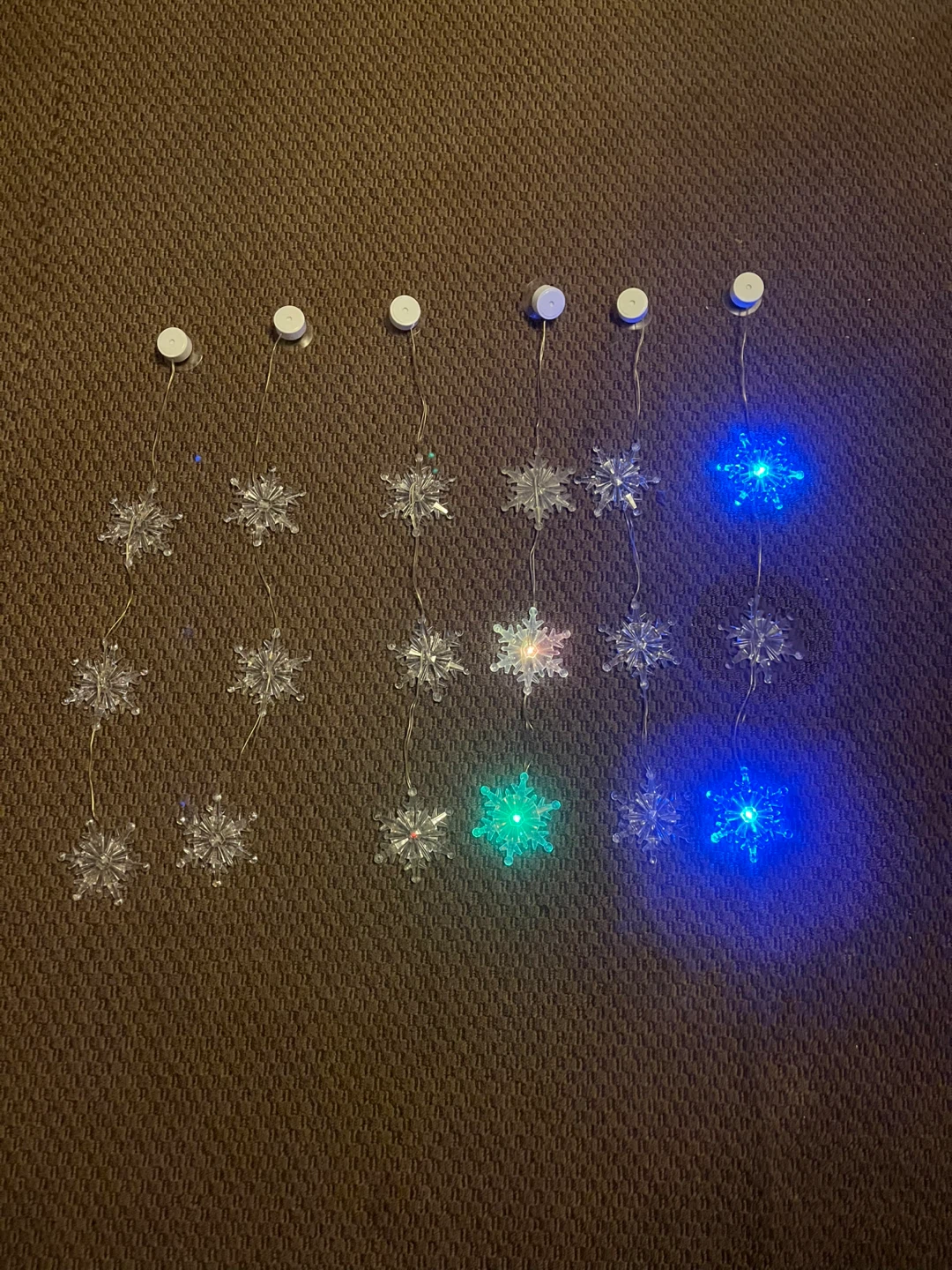 Set of 6 Hanging Snowflake LED Lights - photo 2