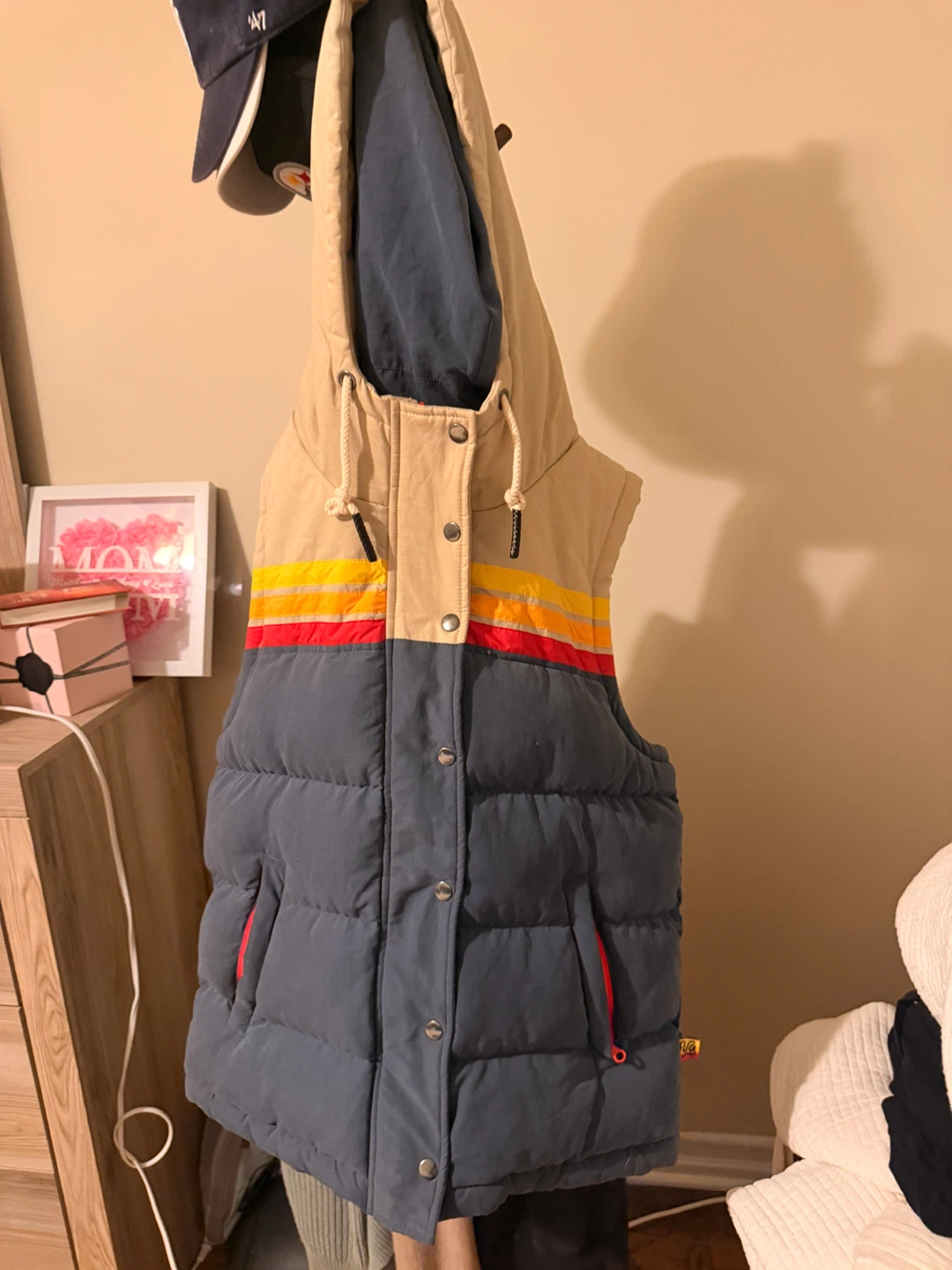 YOColorado Unisex Epic Fader Puffer Hooded Vest - photo 4
